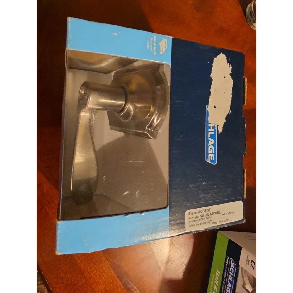 Schlage‎ F40 V ACC 619 CAM Privacy Bed/Bath Door Handle Camelot in Satin Nickel